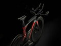 Trek Speed ​​​​Concept SLR 7 AXS - bledenje dima iz kovinsko rdeče v ogljikovo rdečo